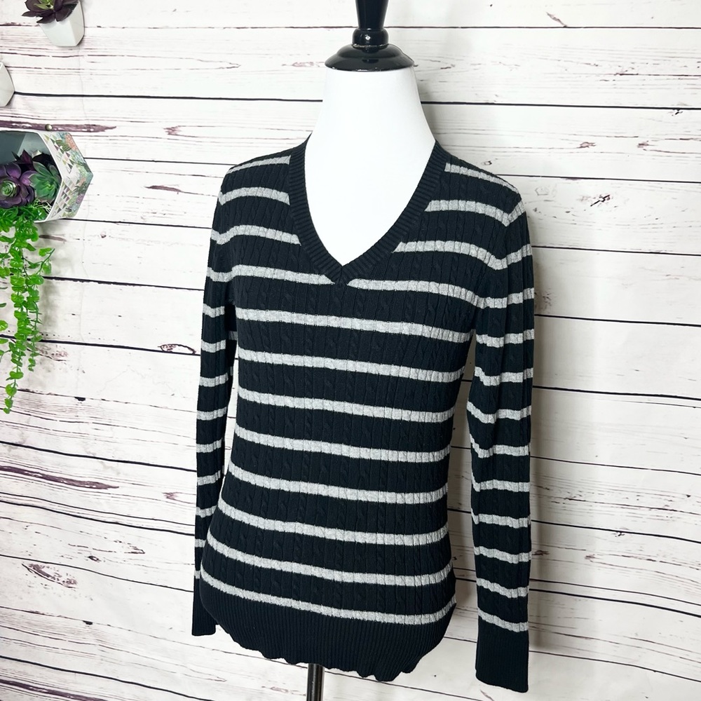 Merona Black & Gray Striped V Neck Pullover Sweater Top Size Small